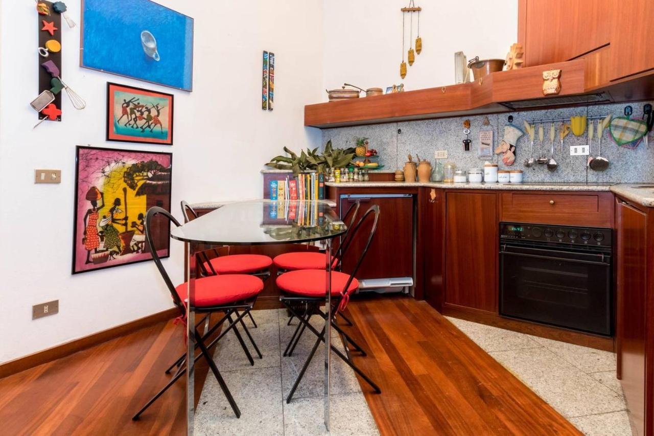 Joivy Charming Apt With Terrace In The Very Heart Of Milano Exterior foto
